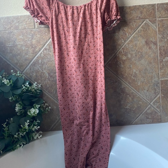 Sundress - Picture 2 of 3